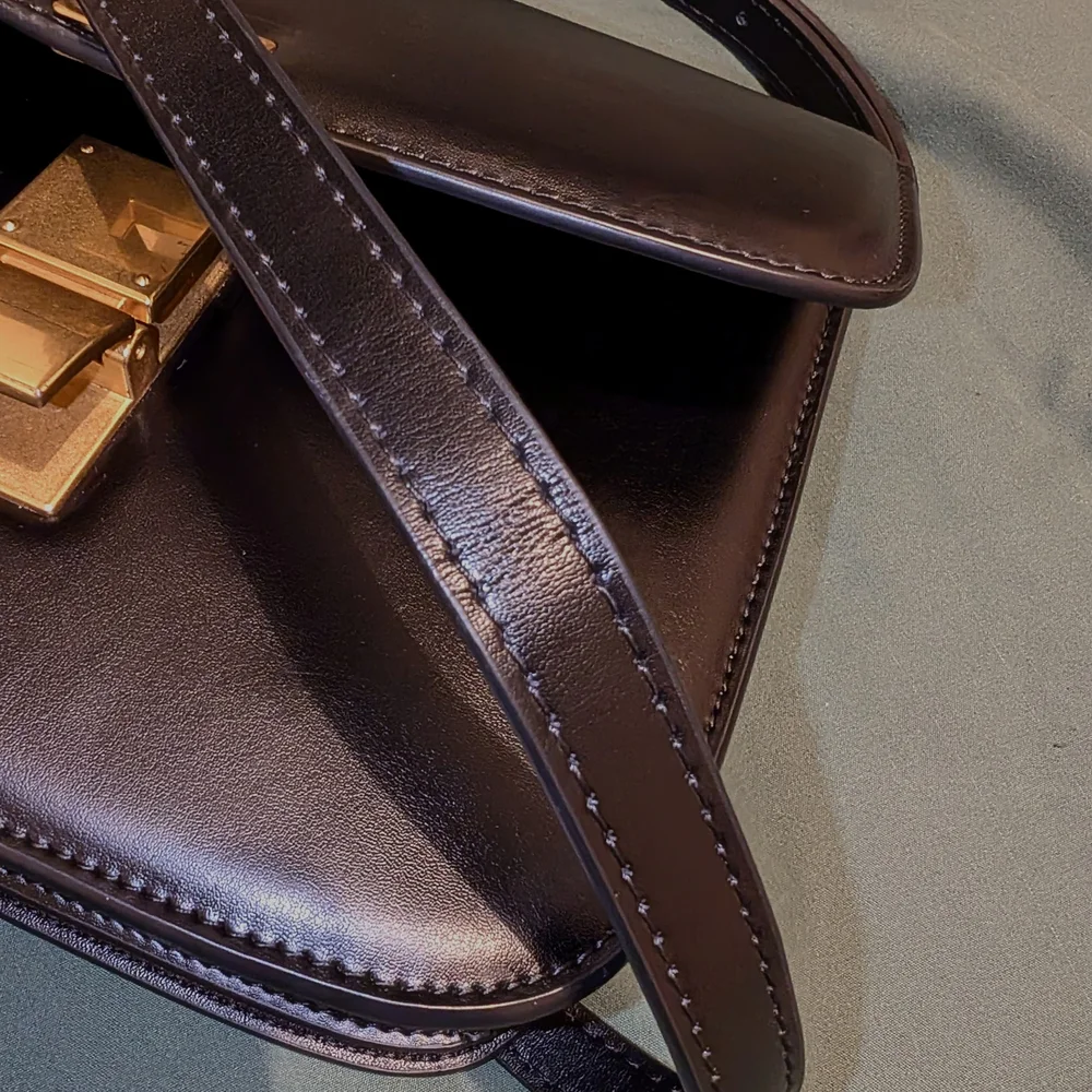 Classic Box Bag with Adjustable Strap - Picture 7 of 16